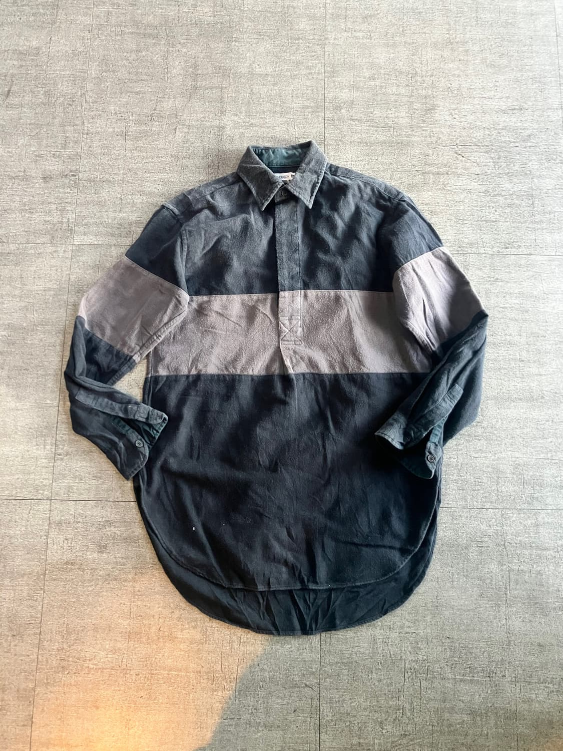 Uniqlo 유니클로 올드스쿨아메카지 혁오풍 셔츠스웨터 상품이미지1