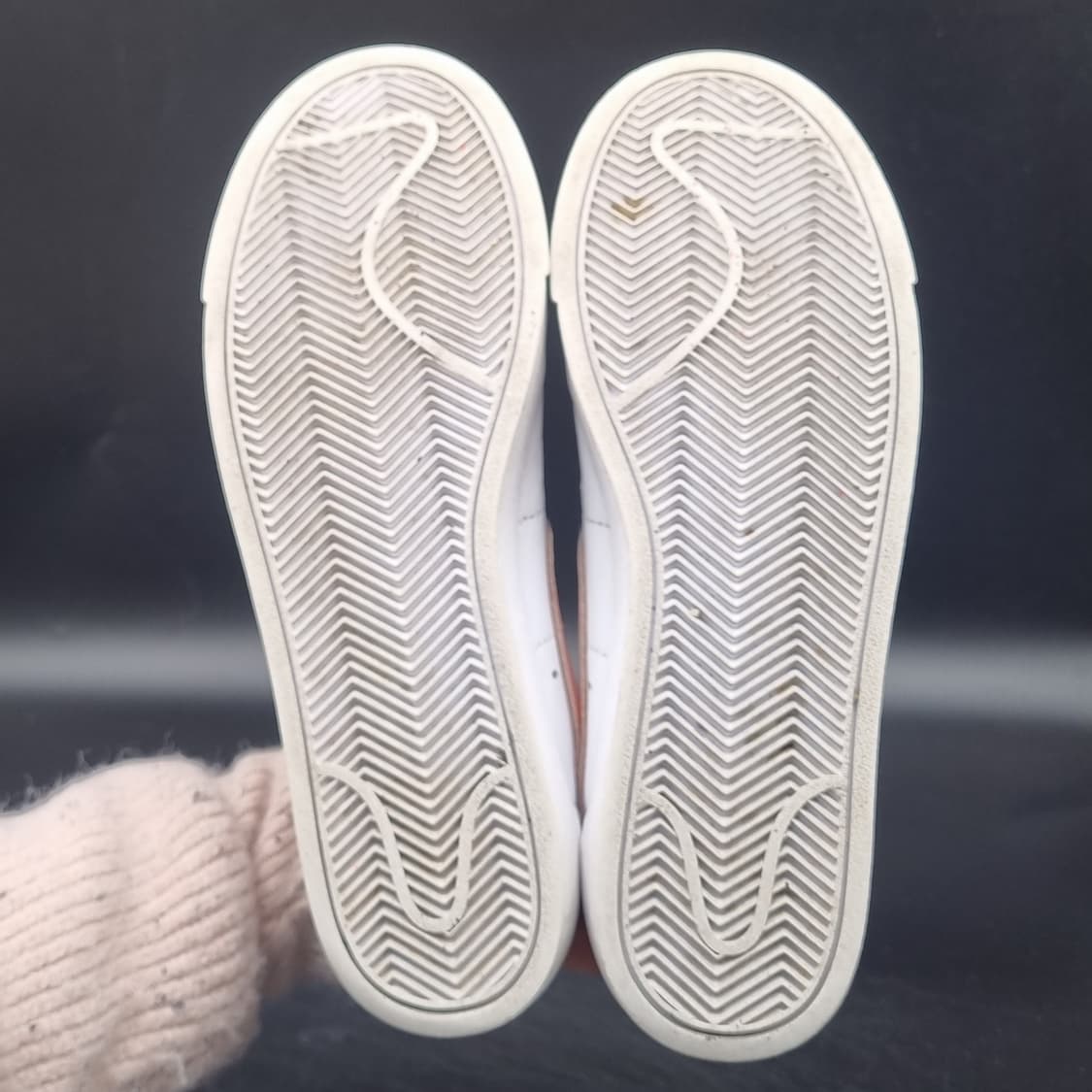 나이키 블레이저 로우 스니커즈240 상품이미지3