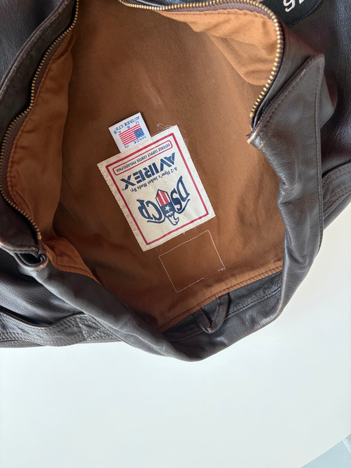 아비렉스 A-2 레더 자켓 상품이미지6