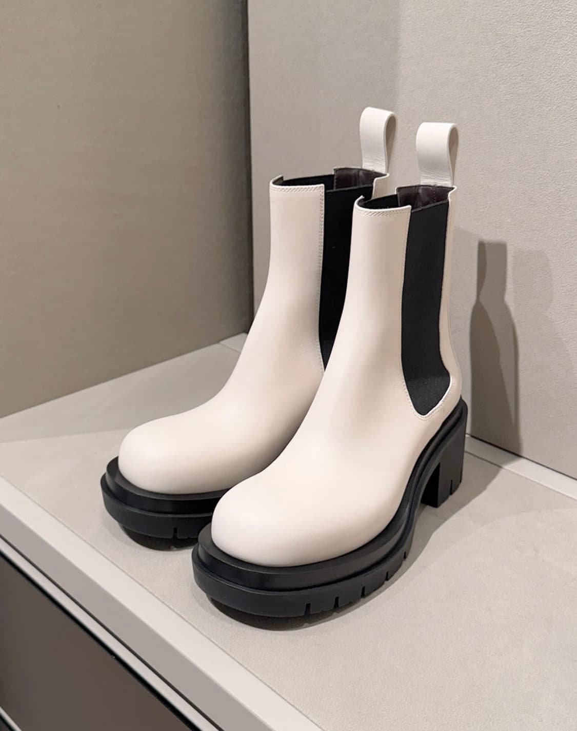 보테가베네타 첼시부츠 상품이미지3