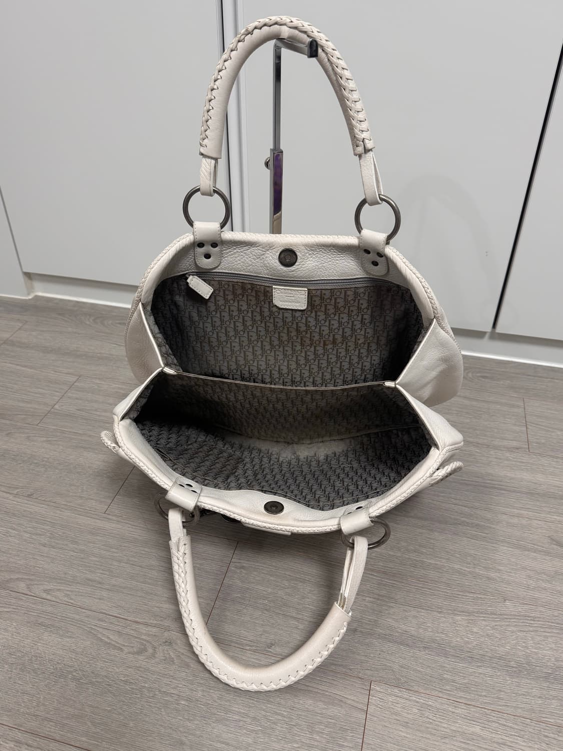 디올(Dior) 존 갈리아노 가우초백 오프화이트 상태A- 상품이미지8