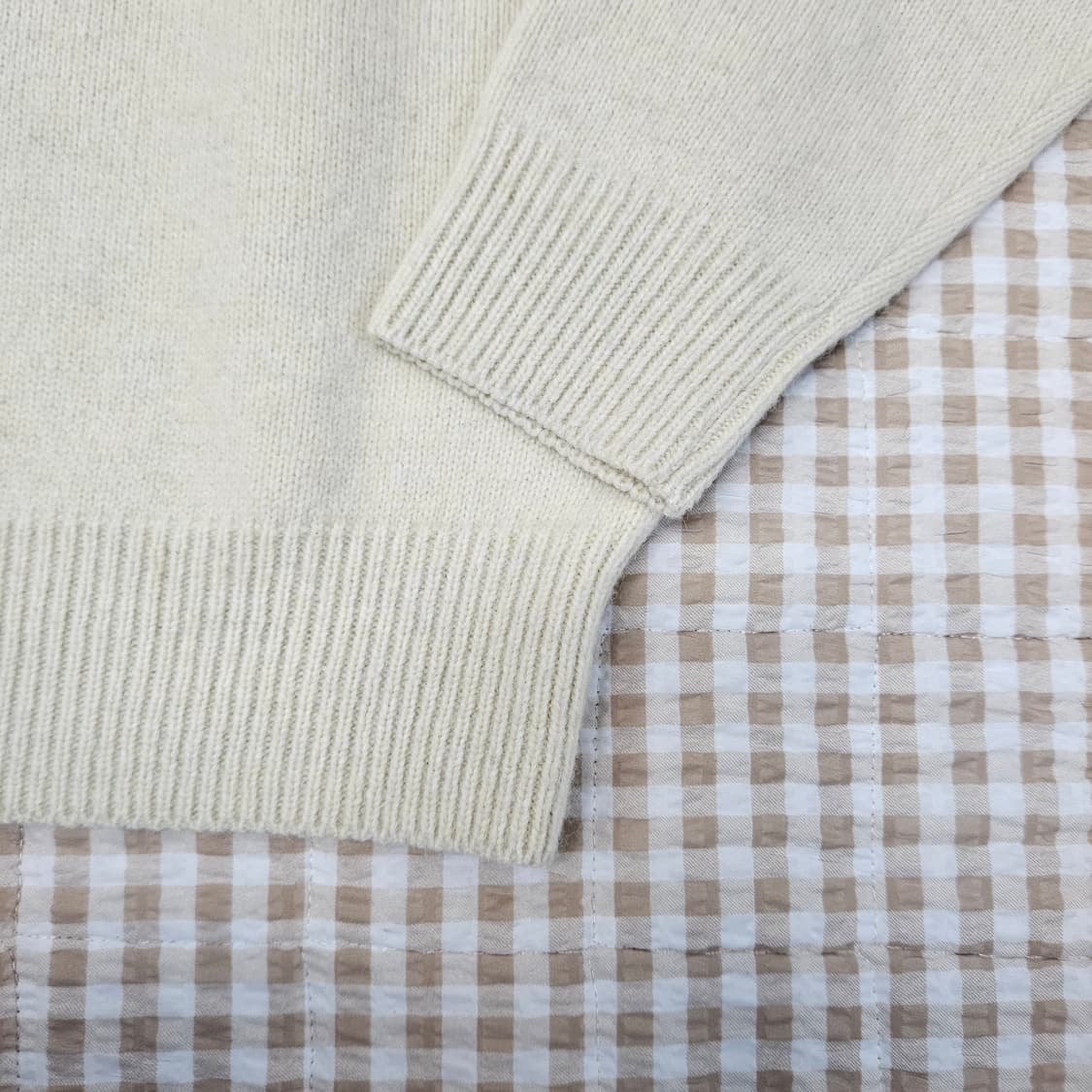 던스트 울 알파카 니트 스웨터 남자100 상품이미지4