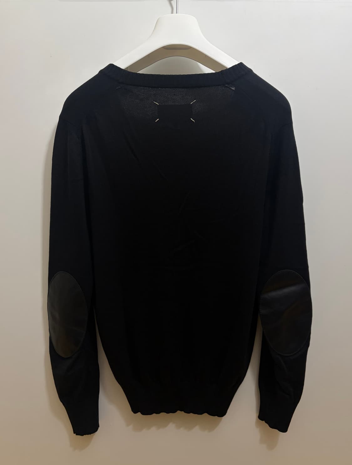 마르지엘라 엘보우패치 가디건 블랙 상품이미지2