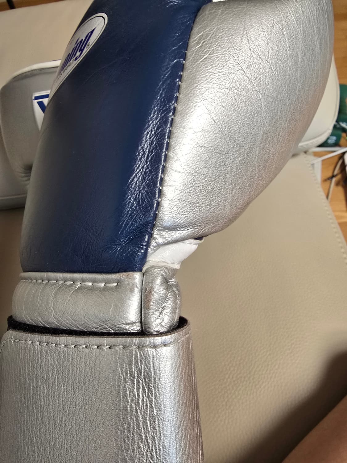 위닝 14온스 네이비실버 + 실버 t 헤드기어L 커스텀 복싱 스파링세트 상품이미지5