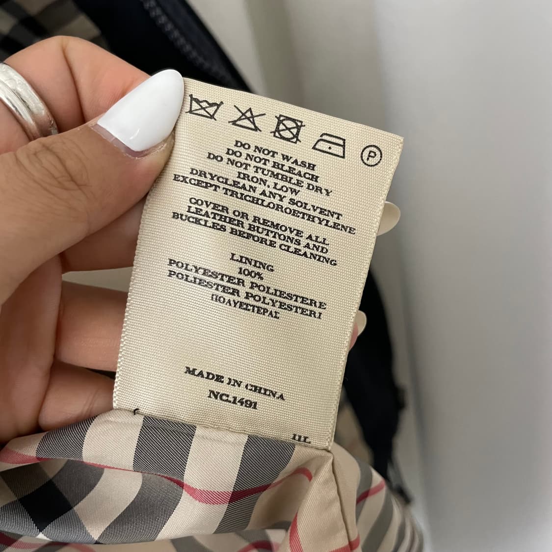 버버리 네이비 오리지널 체크 안감 자켓 상품이미지10