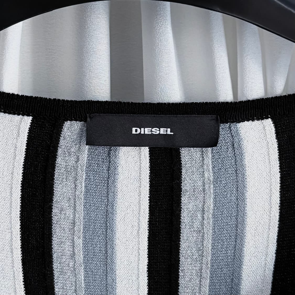 Diesel Stripe Ribbed Long Sleeve Top 상품이미지2