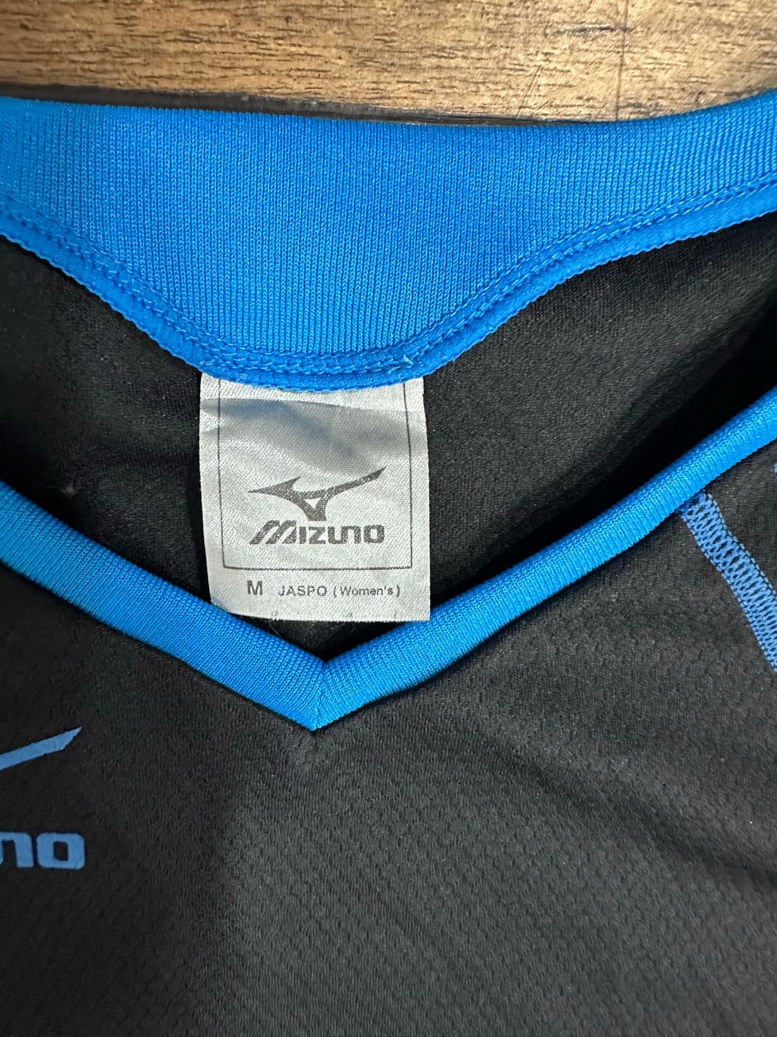 미즈노 Mizuno QuickDry Plus 여성 기능성 브이넥 반팔 티 상품이미지4