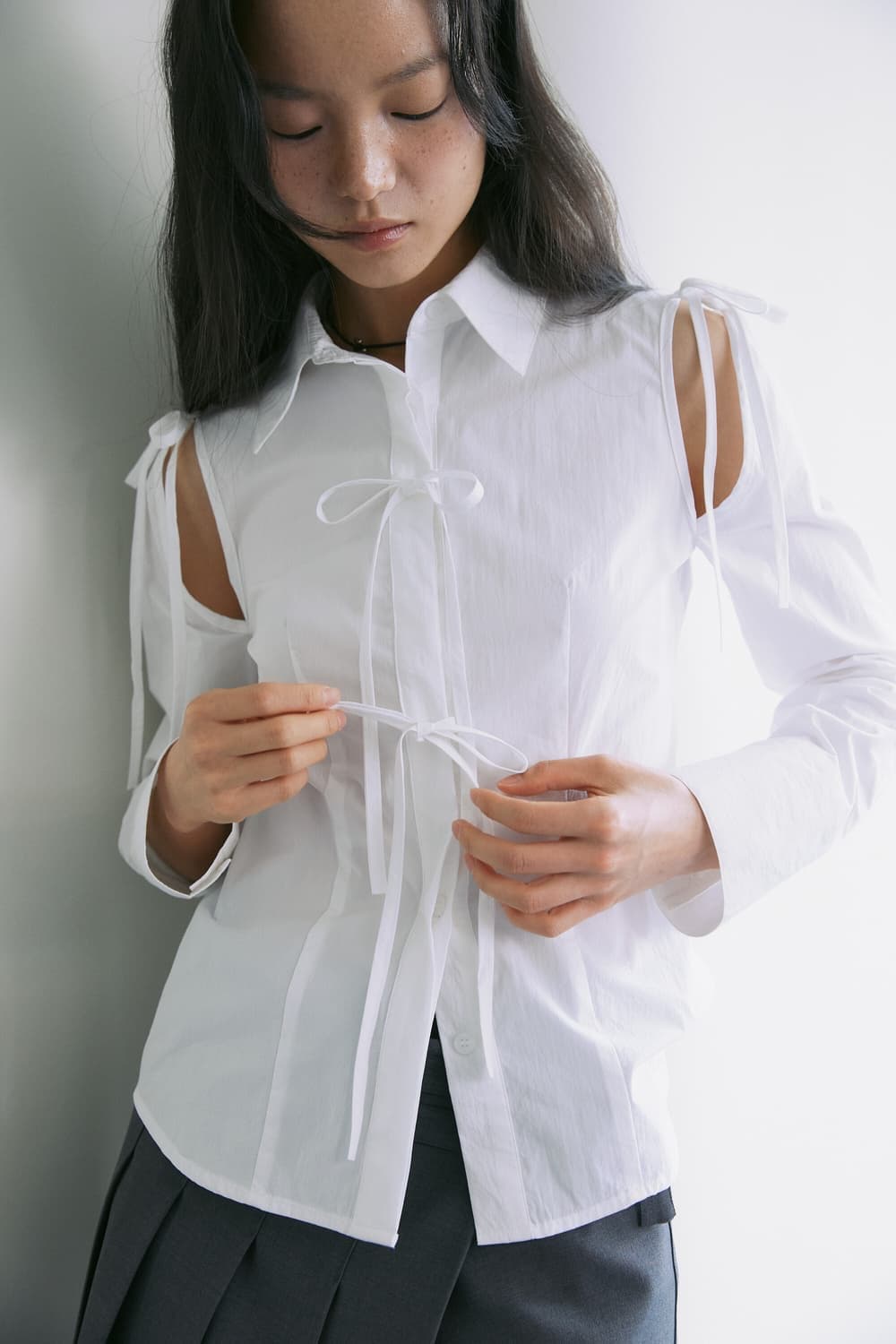 Youshim (유심) 리본 셔츠 화이트 상품이미지1
