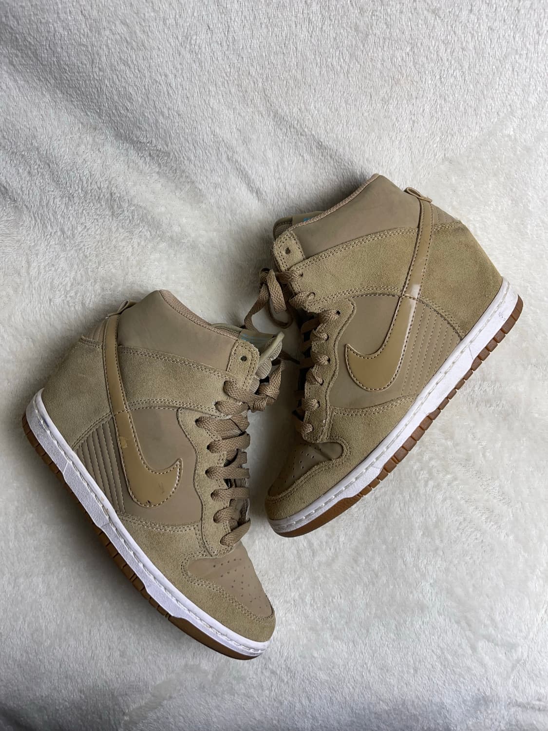 나이키 덩크 스카이 하이 에센셜 데저트 상품이미지1