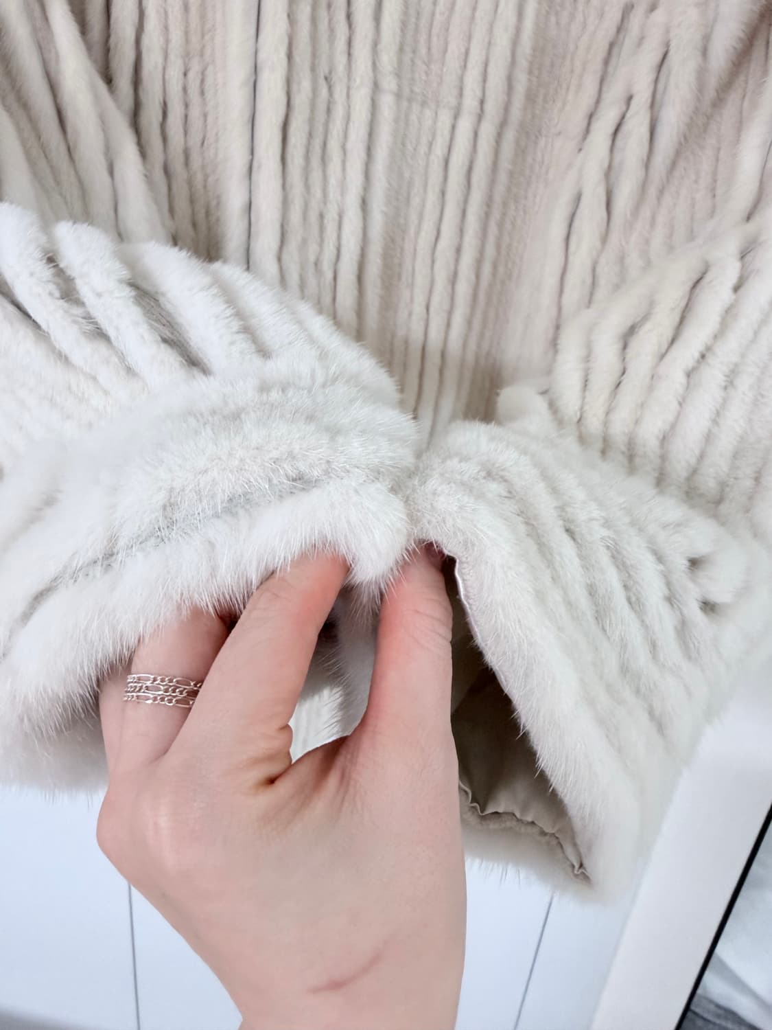 리얼양가죽 니팅밍크 화이트 그레이쉬 자켓 상품이미지5