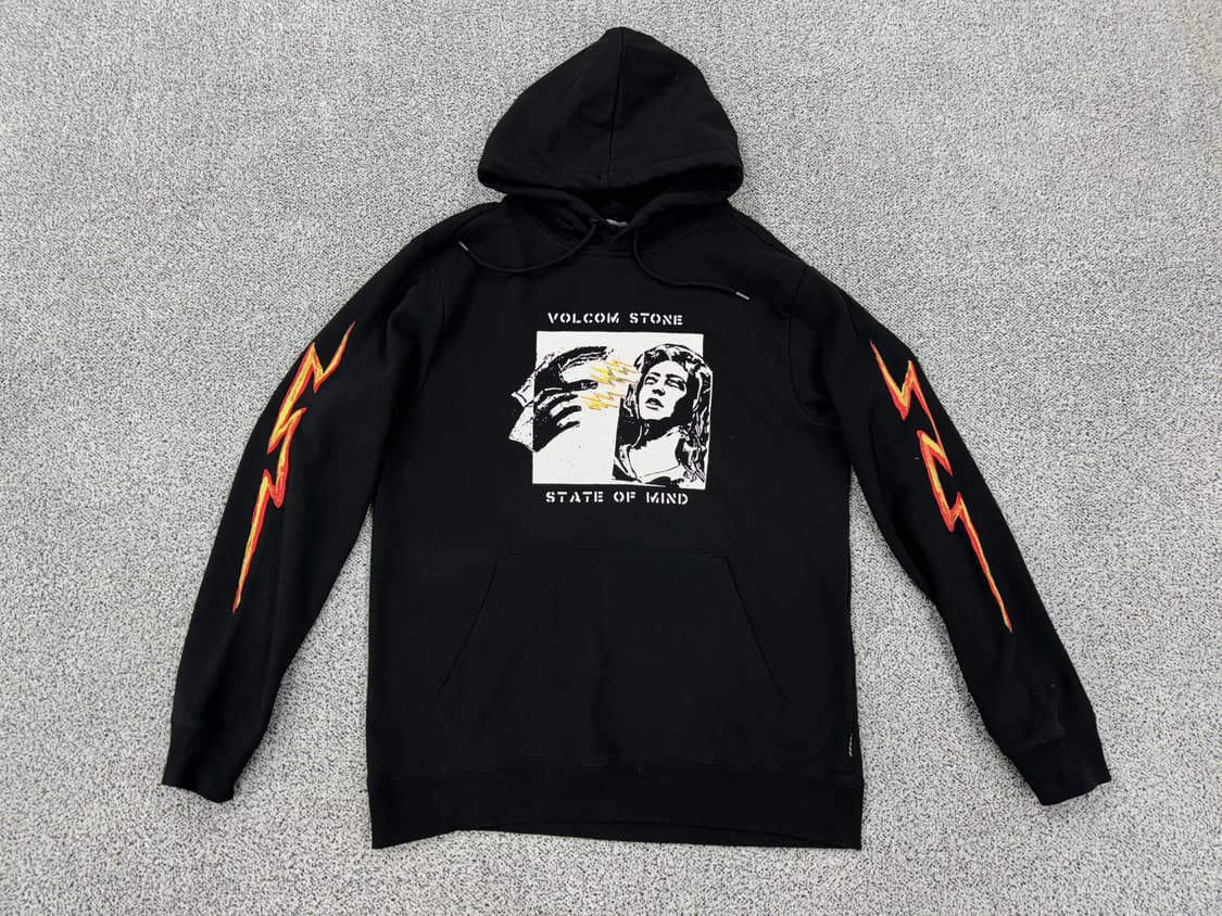 볼컴 후드티 상품이미지1