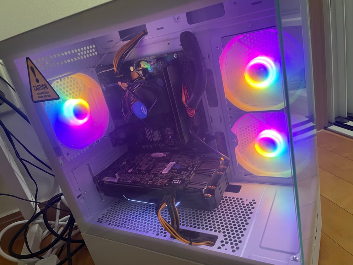 RTX2070 게이밍 컴퓨터 본체 판매합니다! 급처! 상품이미지1