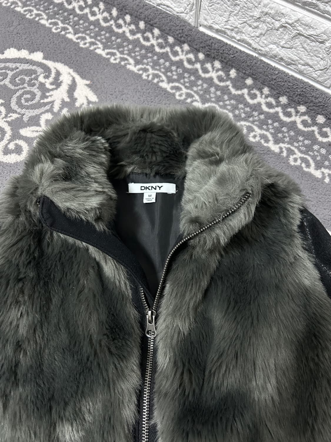 Dkny 퍼 크랙 암 집업 자켓 상품이미지2