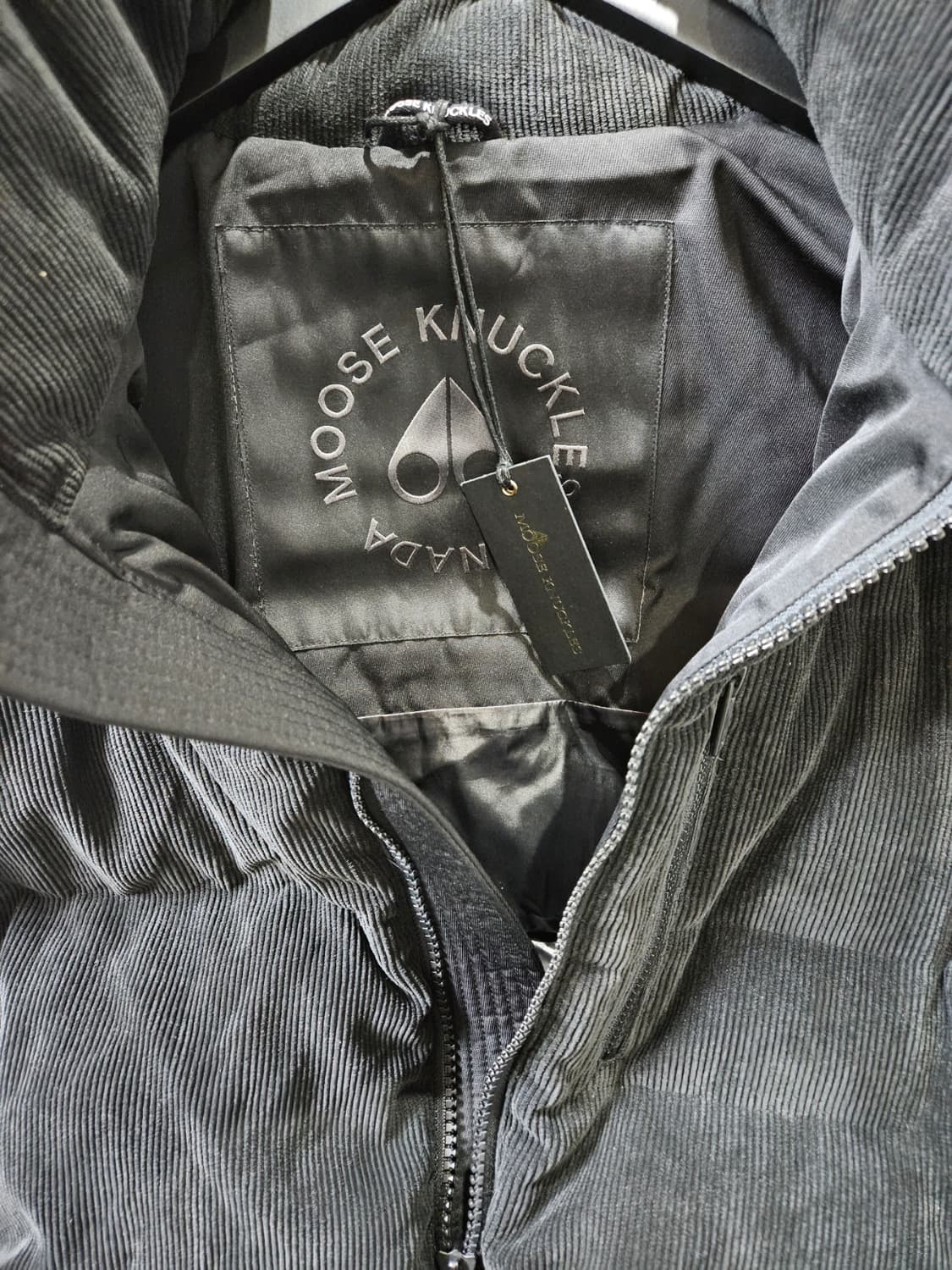 무스너클 블랙 코듀로이 패딩 shipyard jacket 상품이미지2