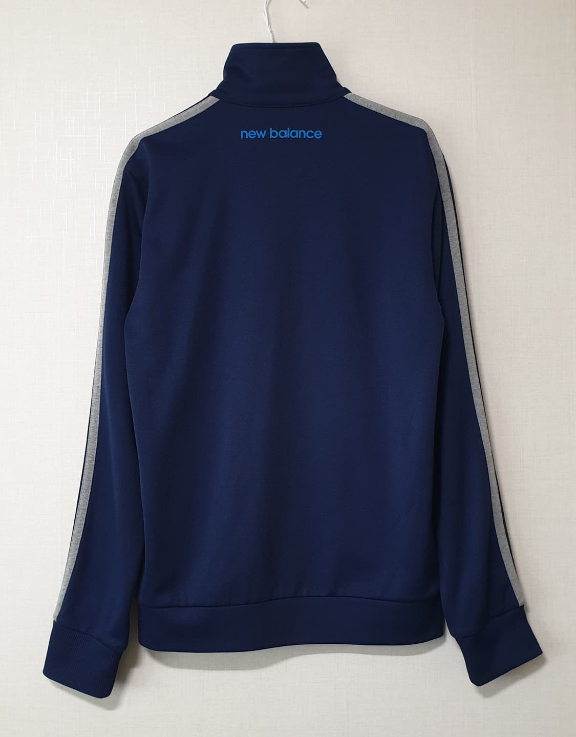 뉴발란스 운동복 집업 95사이즈 상품이미지3