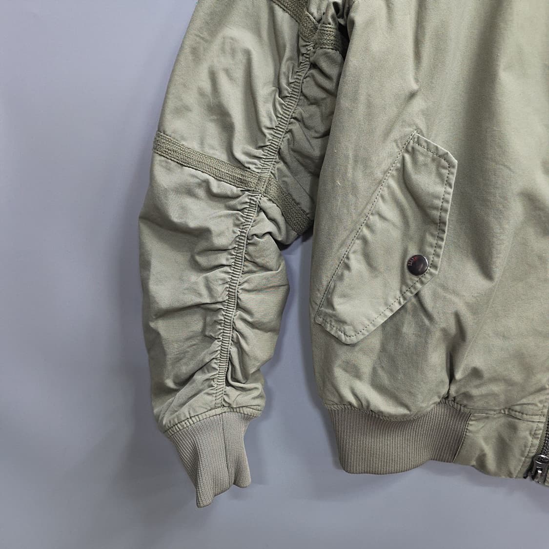 에이치앤엠(H&M) MA-1 항공 점퍼 M 상품이미지4