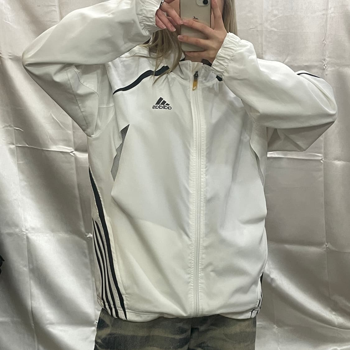 아디다스 화이트 올드스쿨 윈드브레이커 상품이미지1