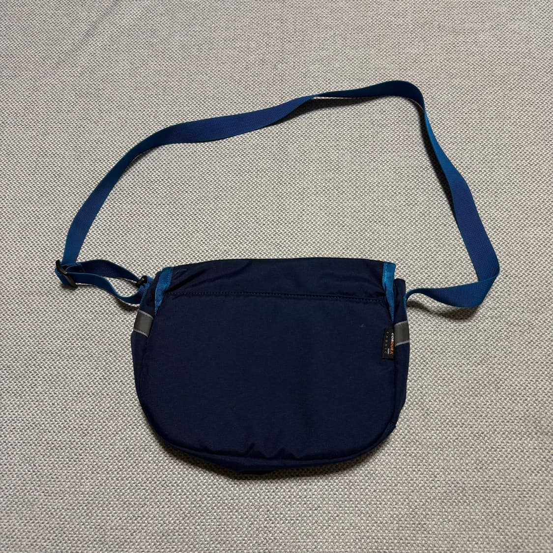 노스페이스 네이비 미니 크로스백 상품이미지5
