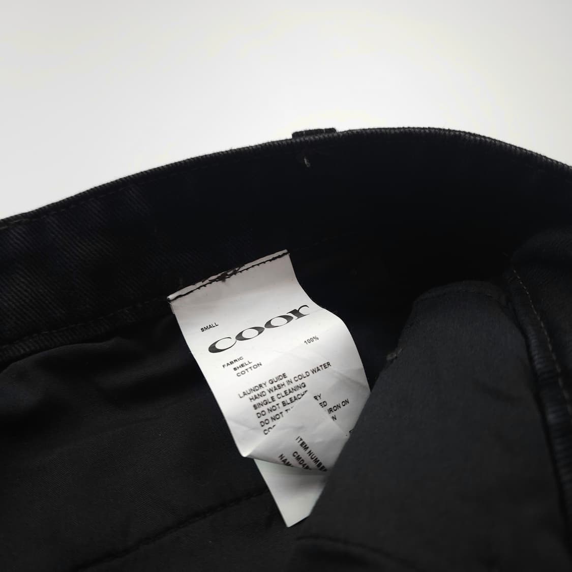 쿠어 핀턱 디테일 커브드 블랙 데님 팬츠 (S) 상품이미지5