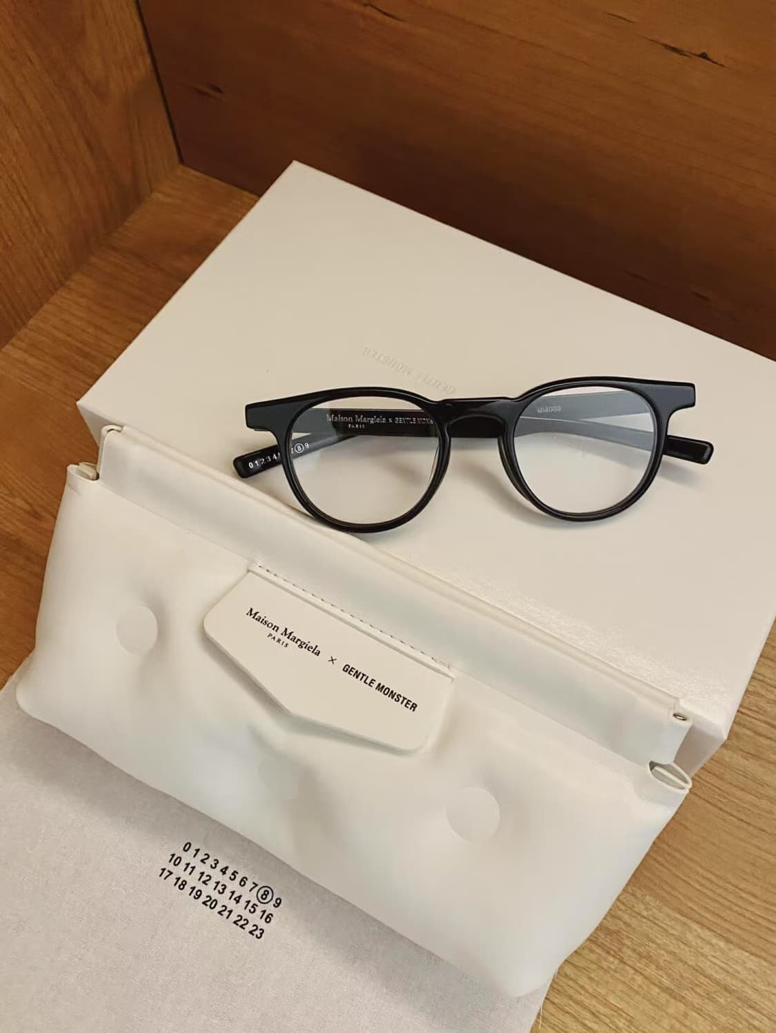 (정품)젠틀몬스터x메종마르지엘라 MM009 01 패션 안경 상품이미지1