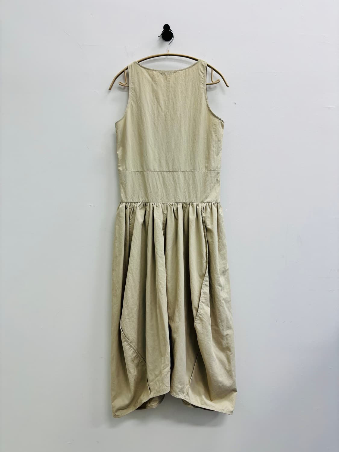 세릭 CERRIC 벌룬 헴라인 나일론 원피스 상품이미지5