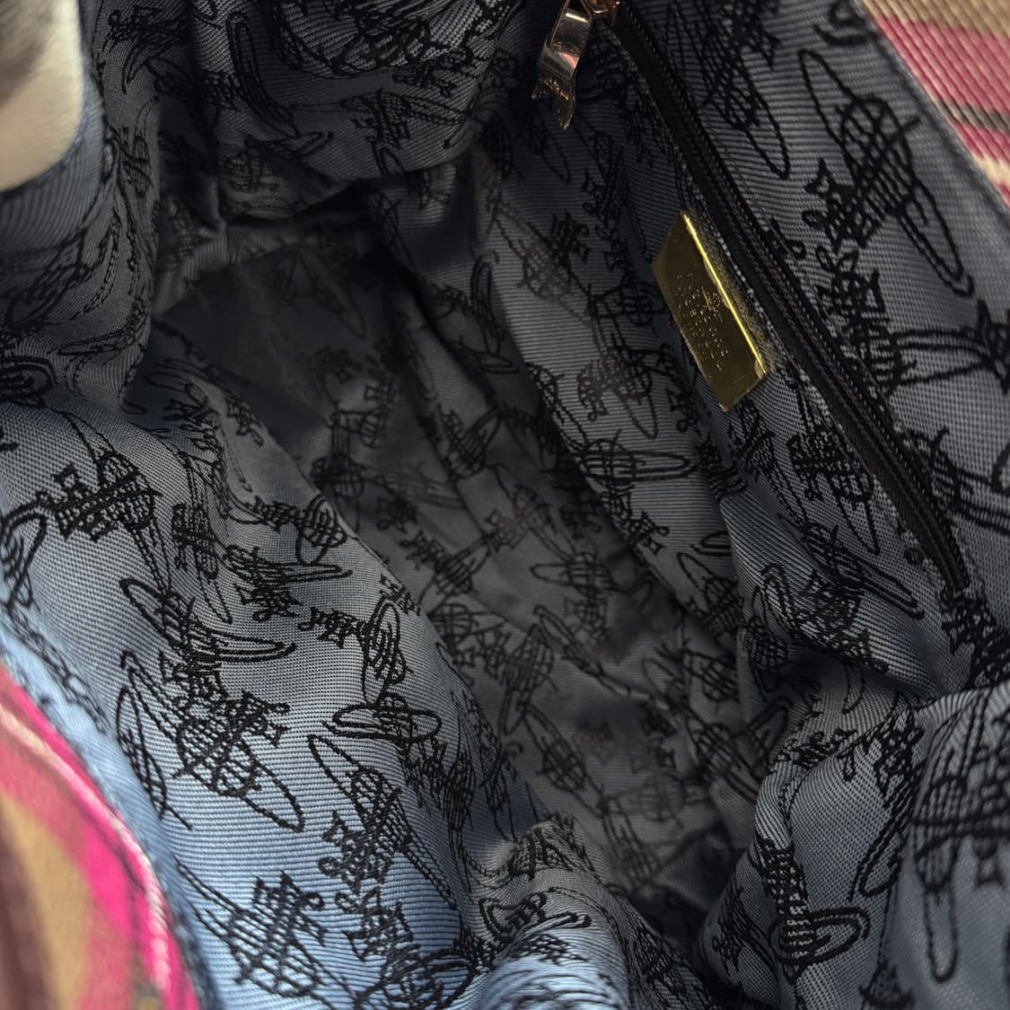 비비안웨스트우드 체크 버킷 숄더백 상품이미지7