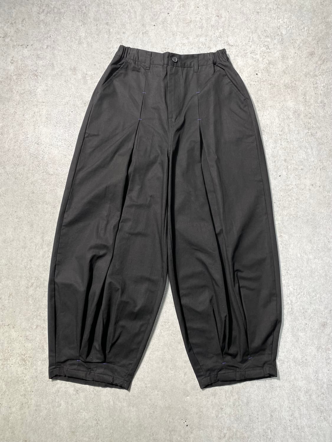 [F] Anglan 앵글런 롱턱 벌룬핏 팬츠 상품이미지1