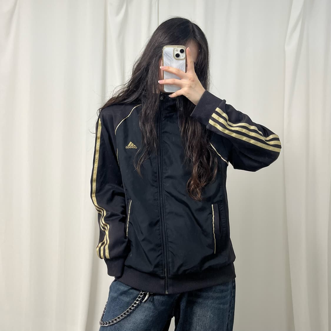 Adidas black & gold jersey 상품이미지2