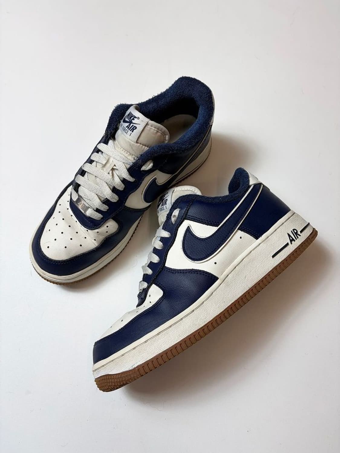 나이키 에어포스 1 '07 LV8 미드나잇 네이비 Q1466 상품이미지1