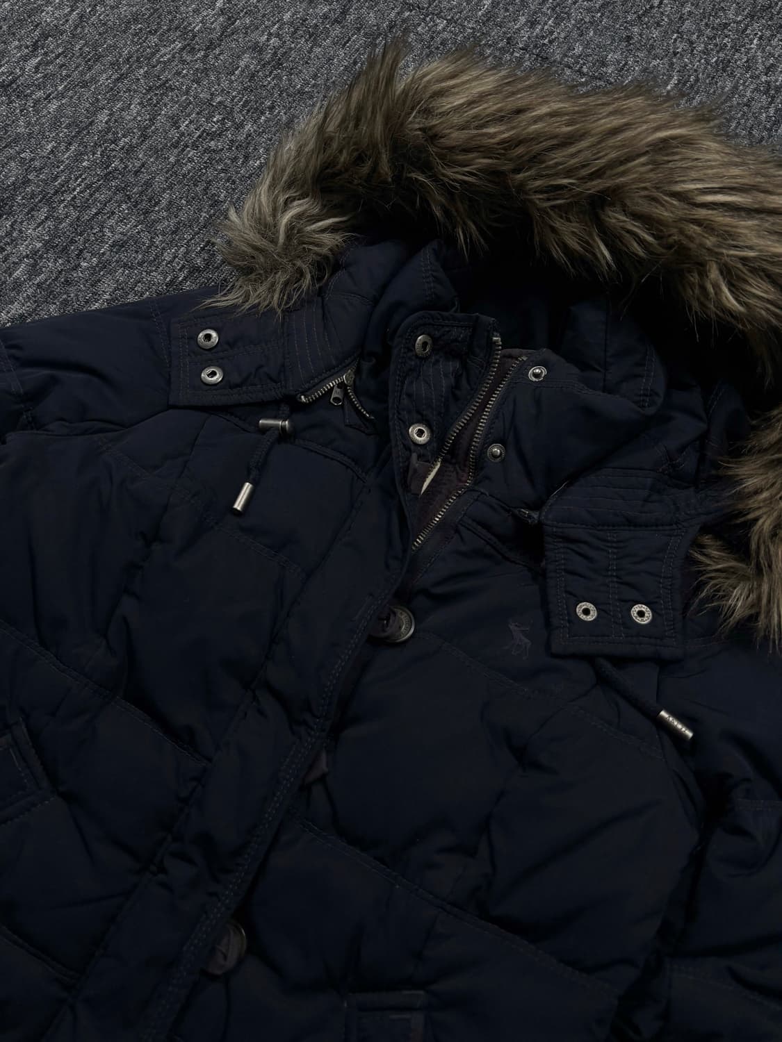 아베크롬비 울프죠 네이비 크롭 패딩 자켓 상품이미지5