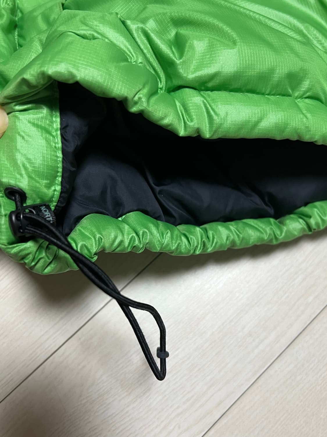 노스페이스 눕시 700 그린/블랙 100사이즈 상품이미지3