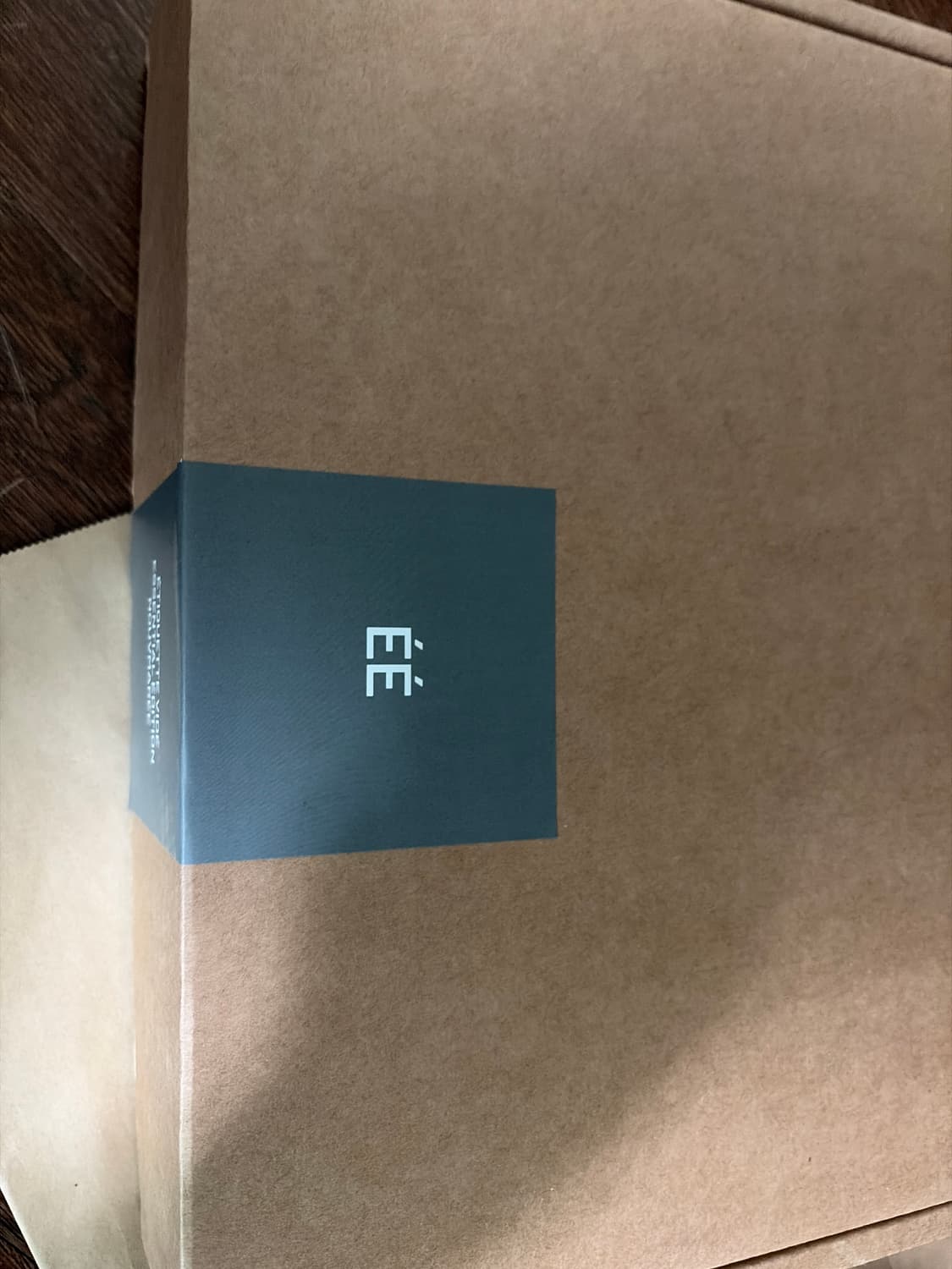 누마레 ee 가디건 그레이 새상품 판매 or L->XL 교환합니다 상품이미지2