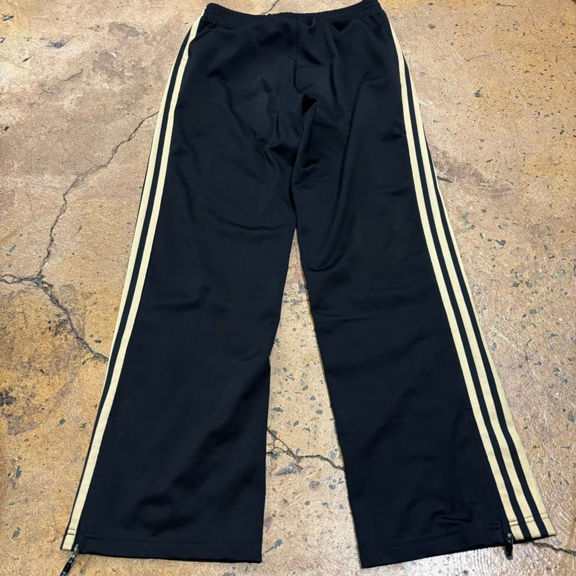 [정품/90] 아디다스 검금 블랙 트랙 팬츠 삼선 상품이미지3