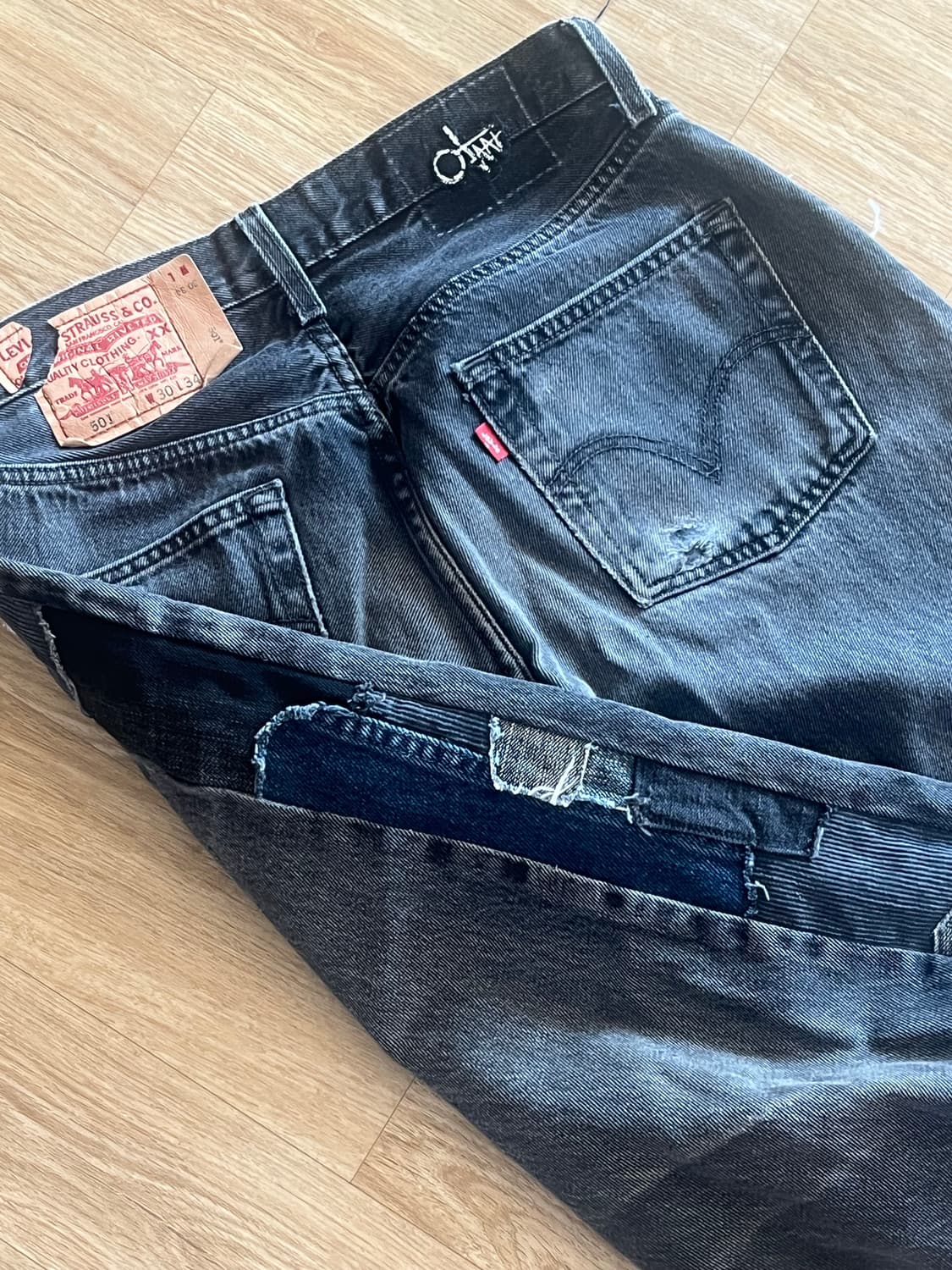 리바이스 501 리빌드 팬츠 상품이미지2