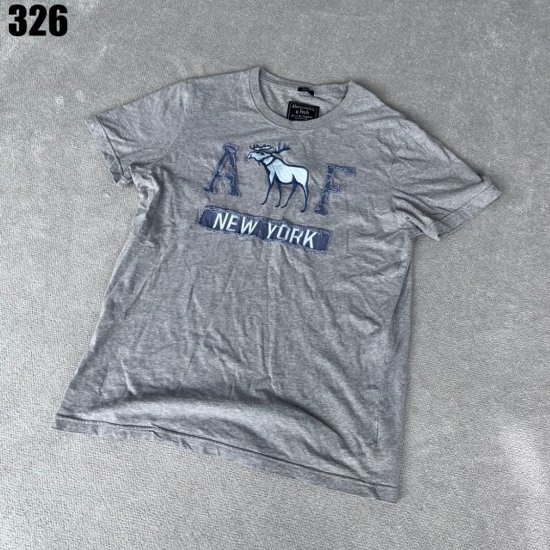 아베크롬비 그레이 반팔  상품이미지1