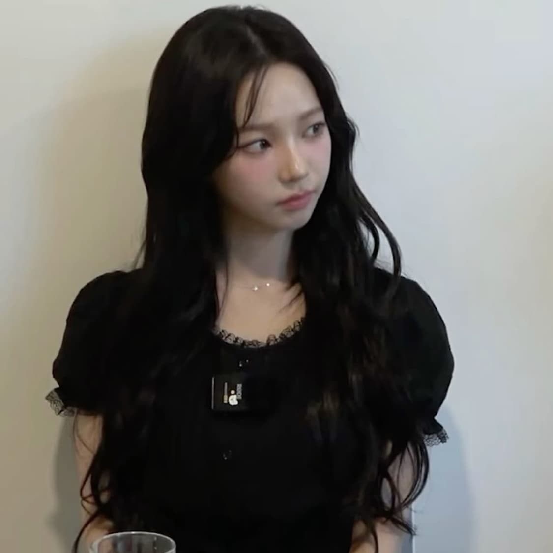로라로라 블라우스 블랙 상품이미지1