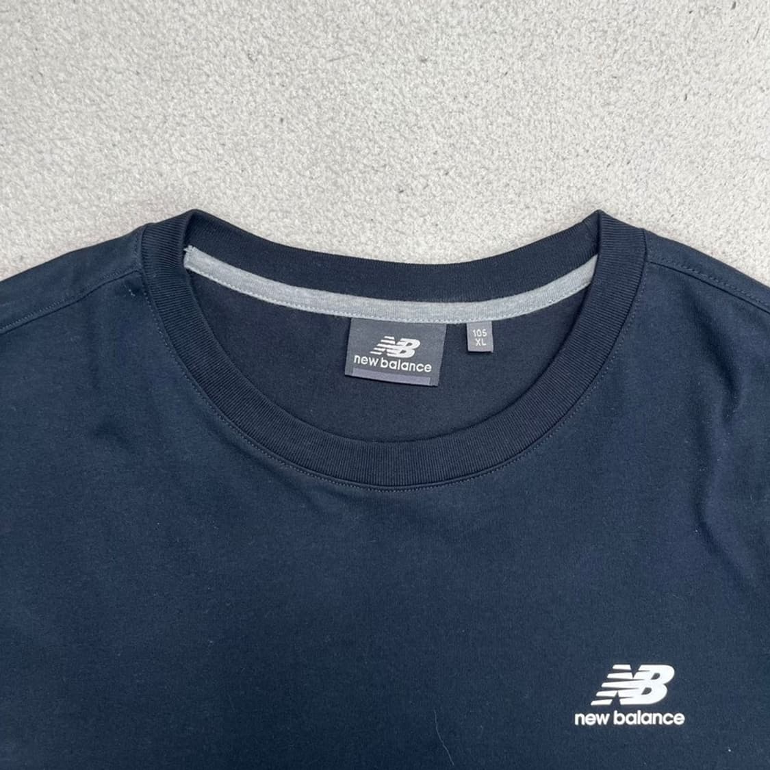  NEW BALANCE 티셔츠 블랙 XL 상품이미지2