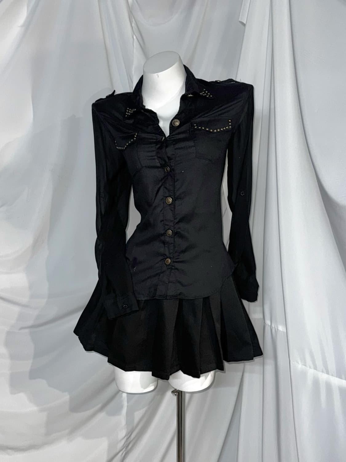 Dig Deep 디그딥 골드 글리터 프린팅 데일리펑크 해골 코디세트  상품이미지3