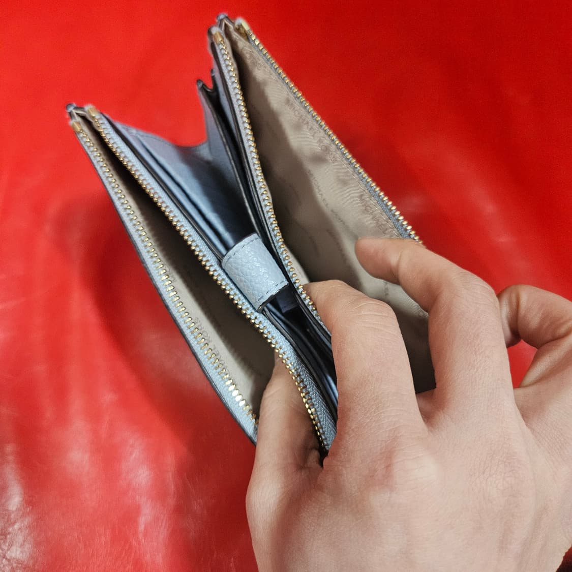 (거의새거)마이클코어스 미니 클러치 지갑 상품이미지10