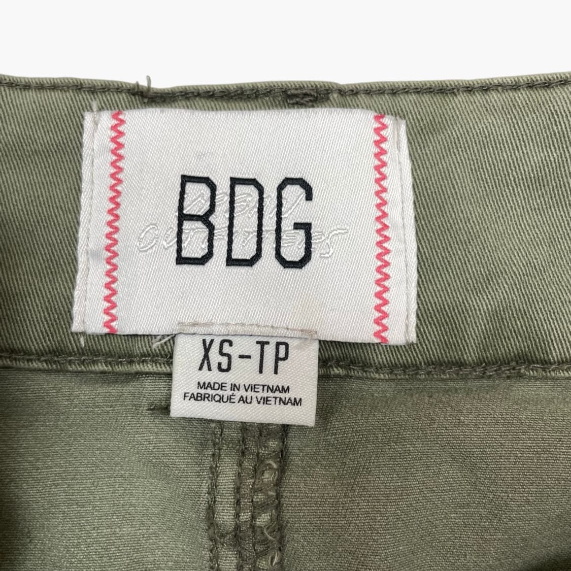 비디지 BDG 카키 셔링 프릴 헴 스커트 XS 상품이미지3