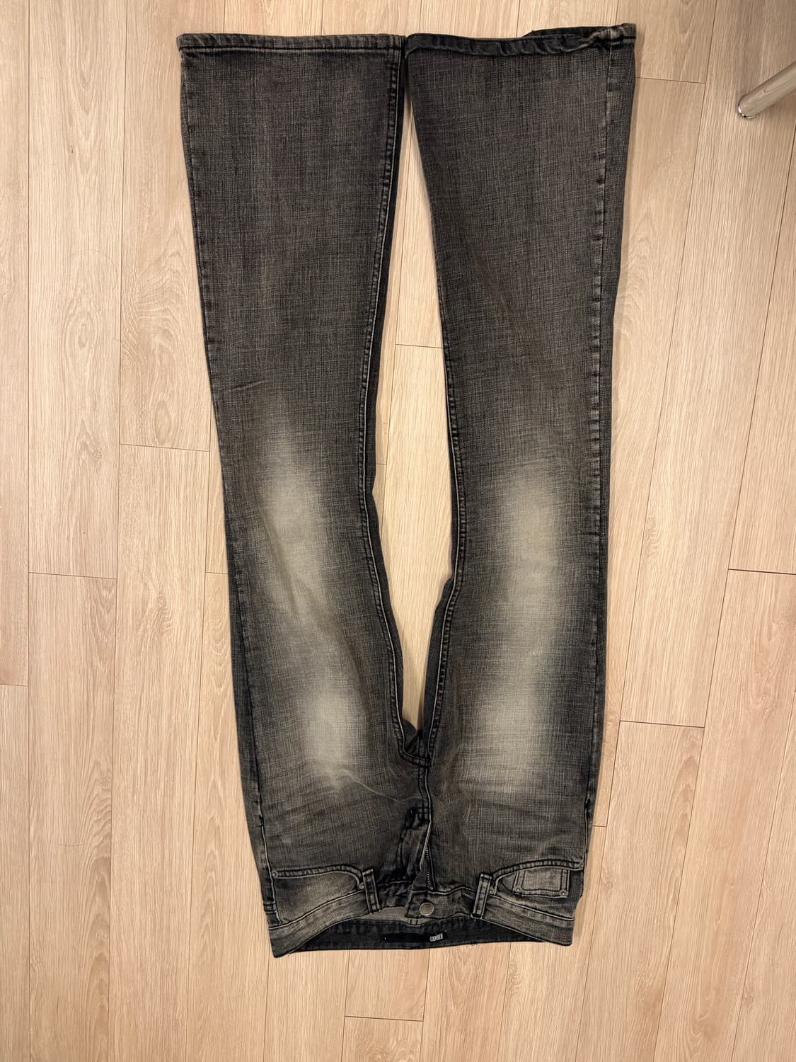 보헤미안서울 부츠컷 데님 그레이 상품이미지2