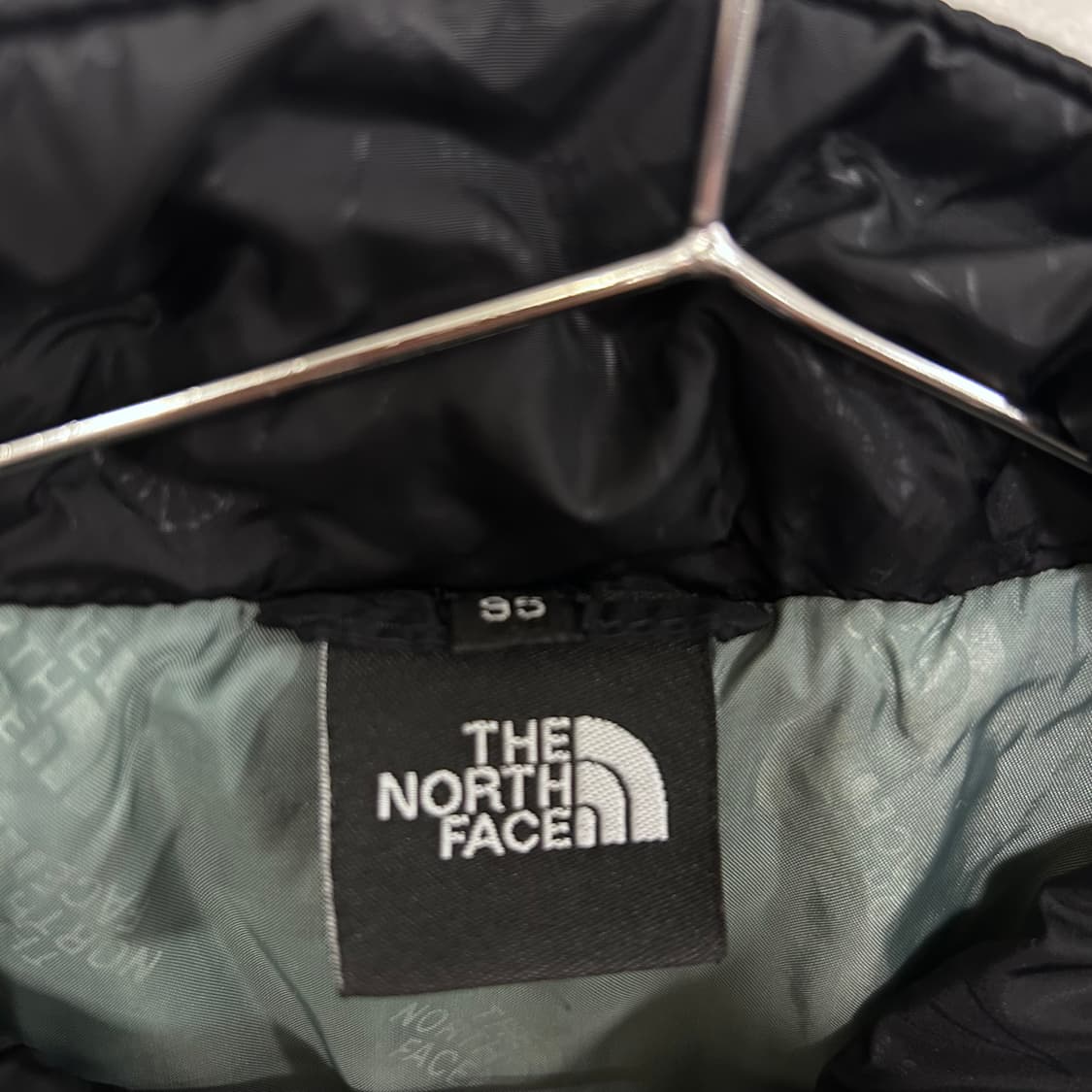 노스페이스 페이즐리 패턴 래글런 경량패딩 상품이미지3