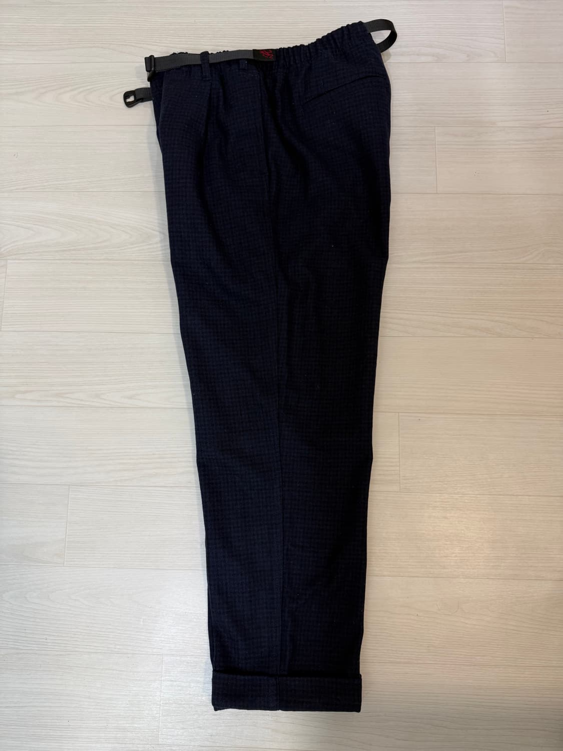 그라미치 Gramicci 울혼방 네이지 색상 바지 상품이미지1