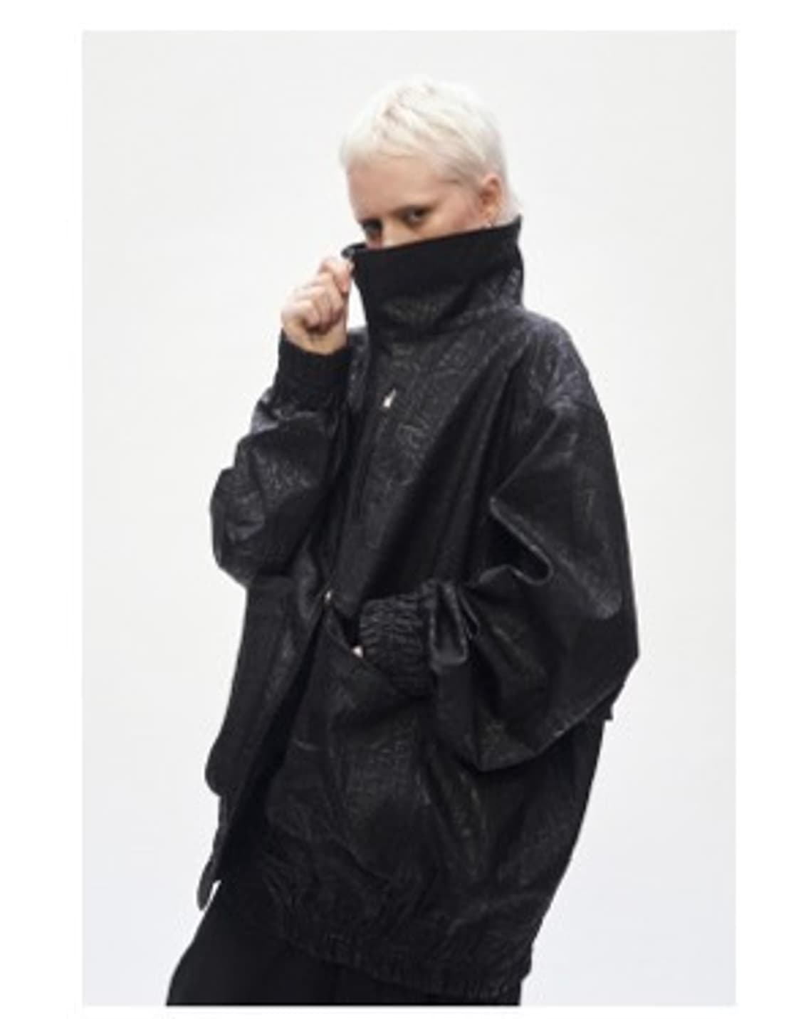 새상품) 트리밍버드 하이넥 크랙 레더 블루종 가죽 자켓 블랙 상품이미지1