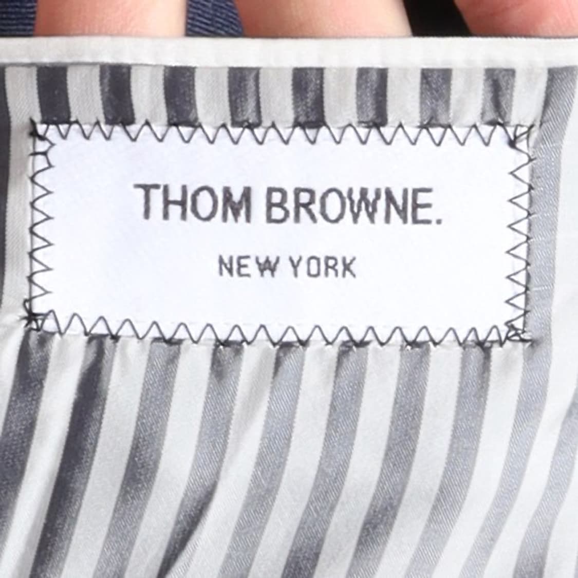 톰브라운 Thom Browne 3B Gold Button Wool bla 상품이미지9