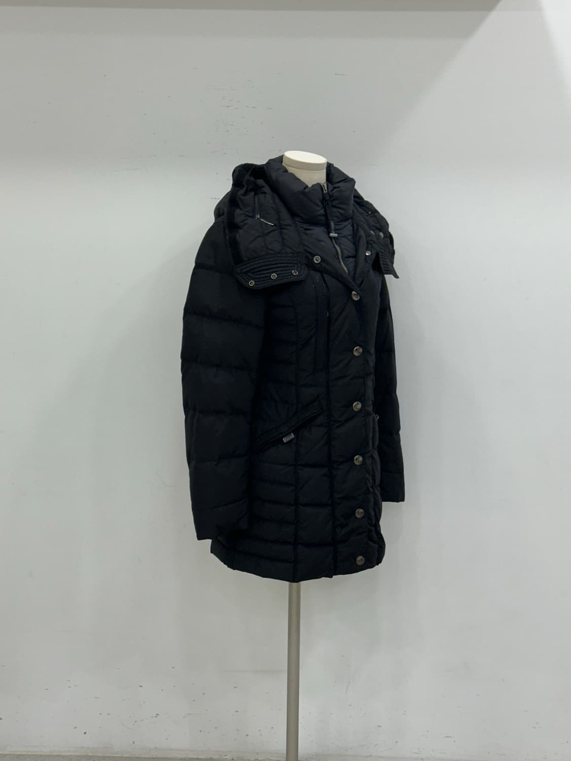 파라점퍼스 다운 패딩 (한국명품감정서 동봉) 상품이미지2