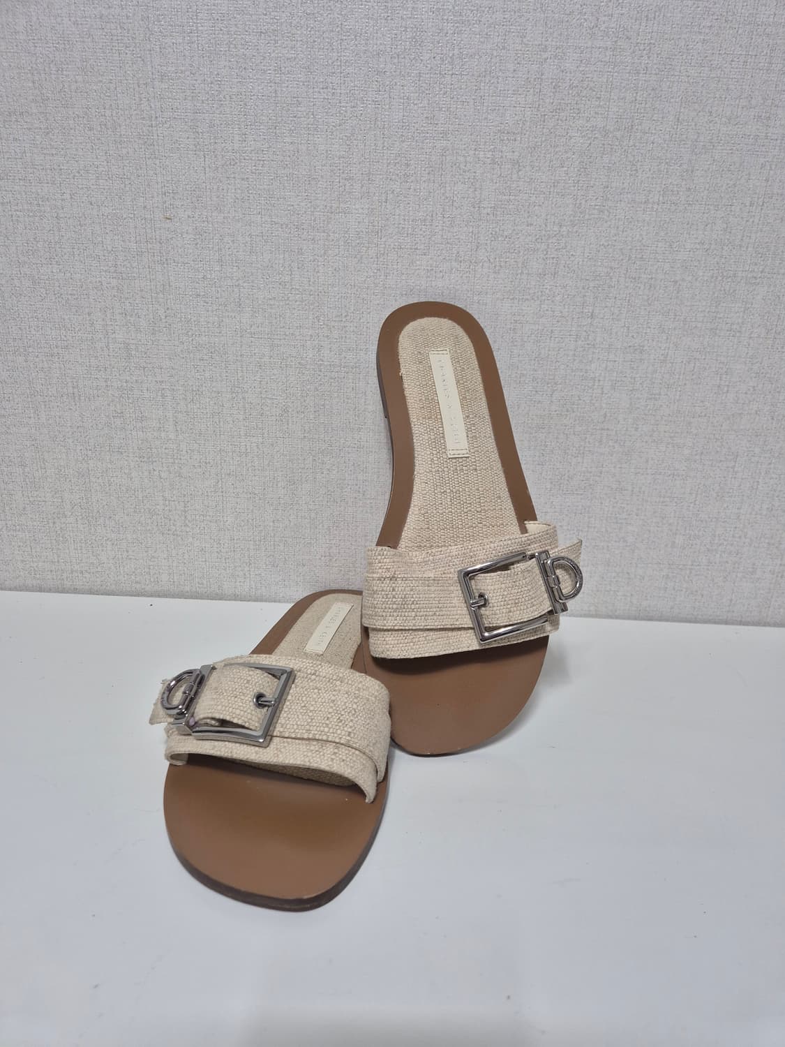 찰스앤키스 리넼 메탈릭버클 슬라이드 상품이미지6