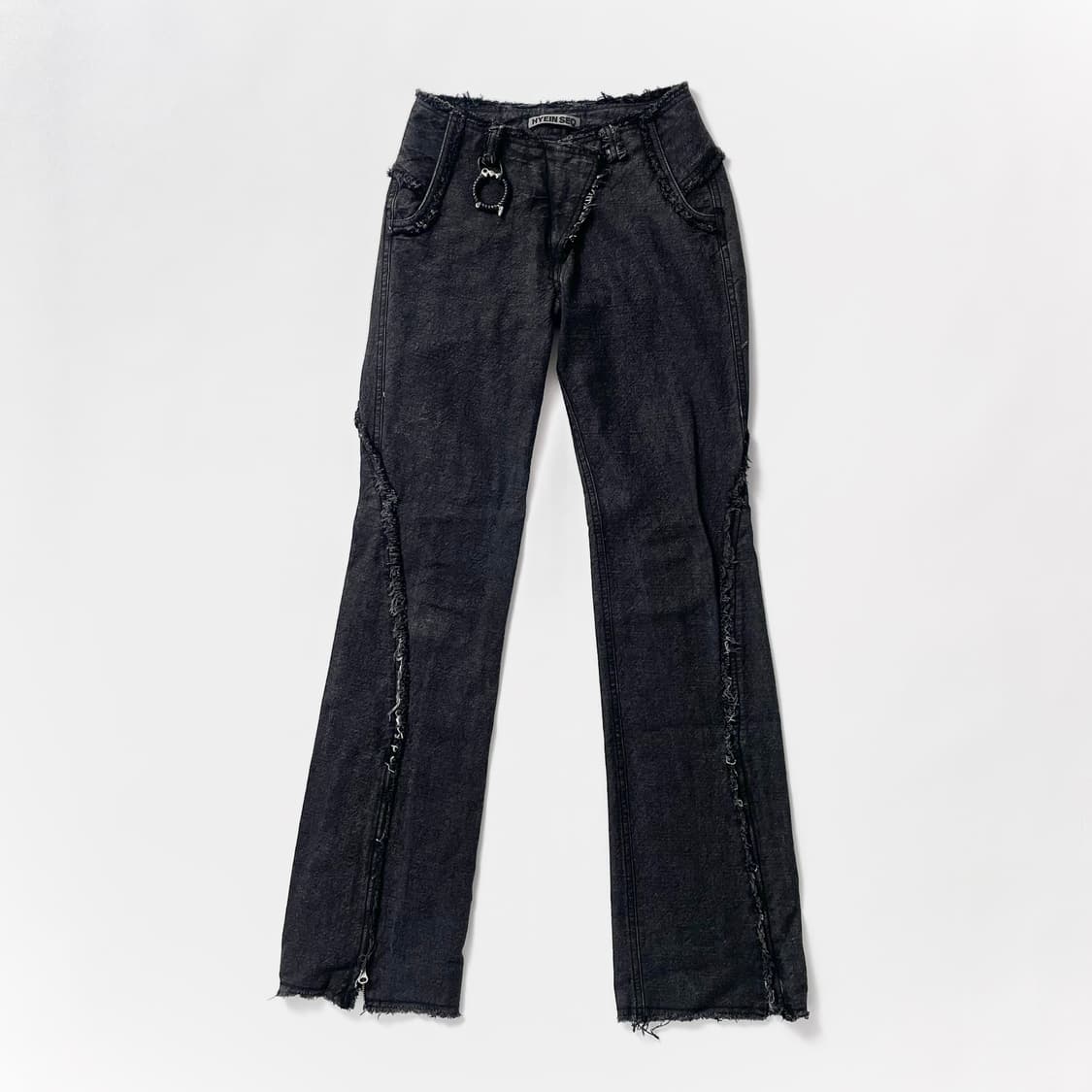 [HYEIN SEO] 혜인서 챠콜 로우라이즈 데님 팬츠 (1) 상품이미지1