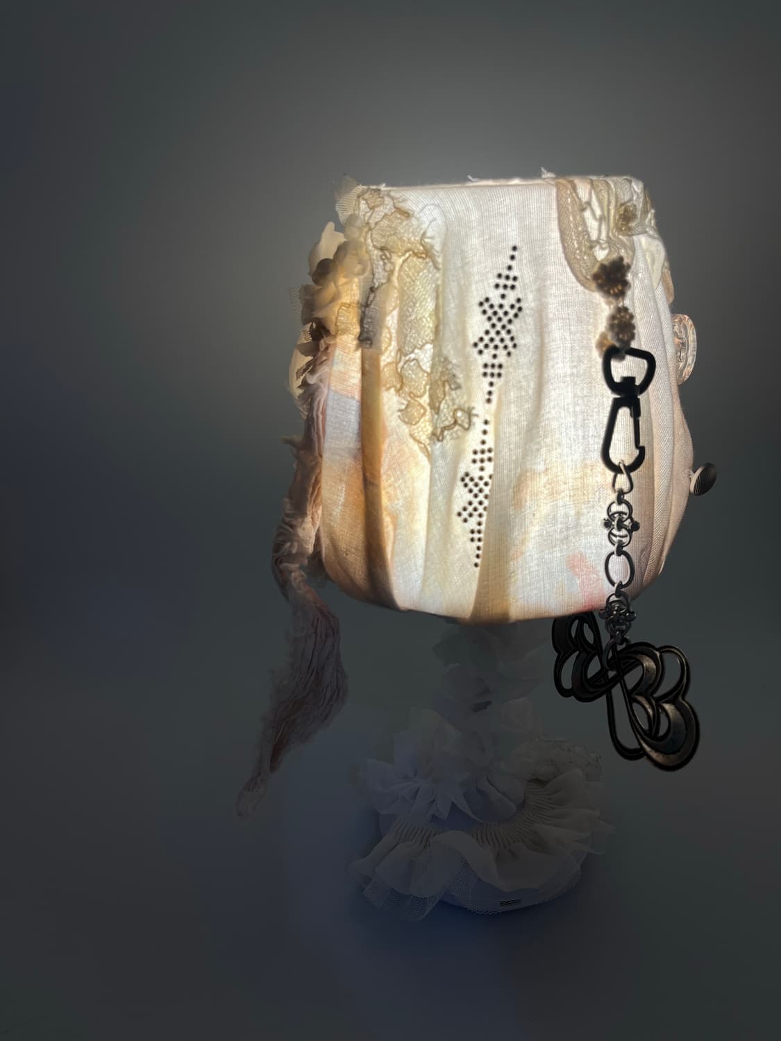 Faded Leaves Lamp 상품이미지1