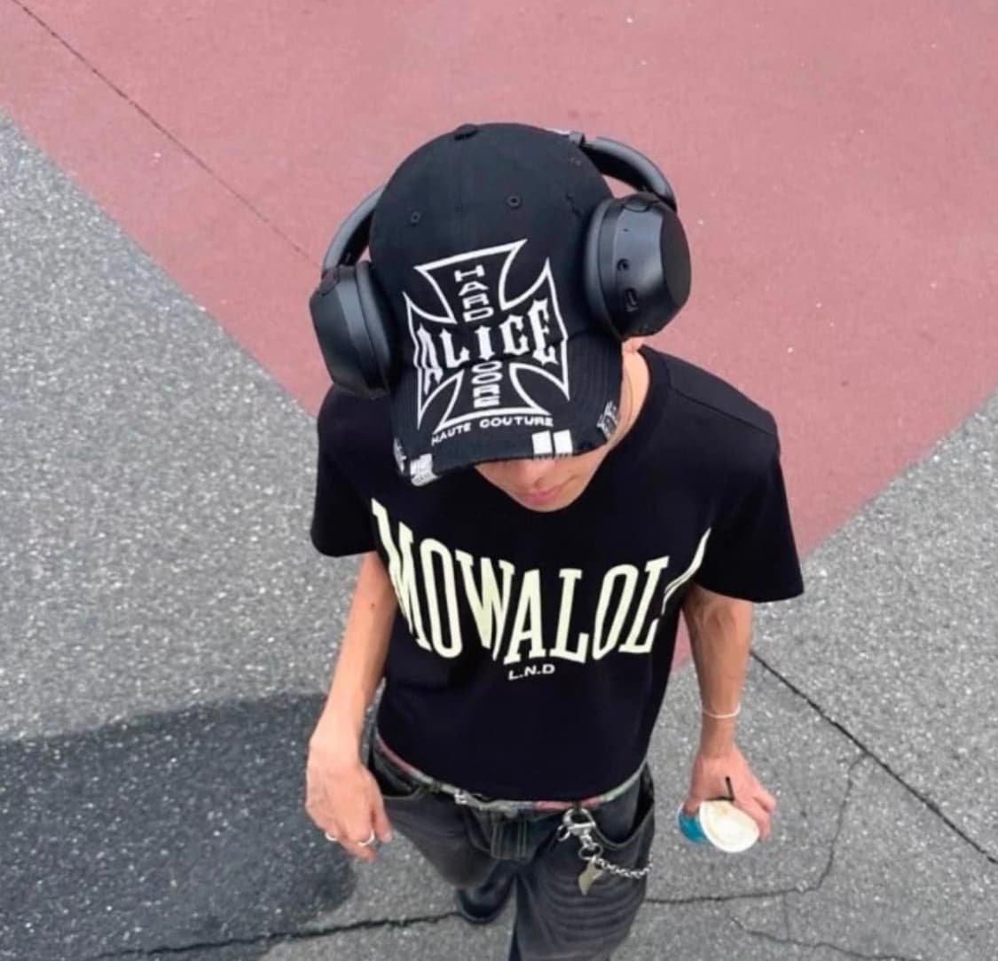 Mowalola Black T shirt 상품이미지3